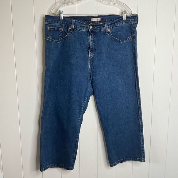 Levis 512 Women Plus Size 24 High Rise Capri Denim Jeans Blue Perfectly Slimming - Picture 1 of 12